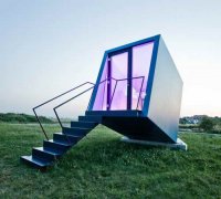 Mini Hotel looking at the stars
